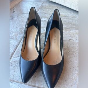 Gianni Bini Classic Black Heels